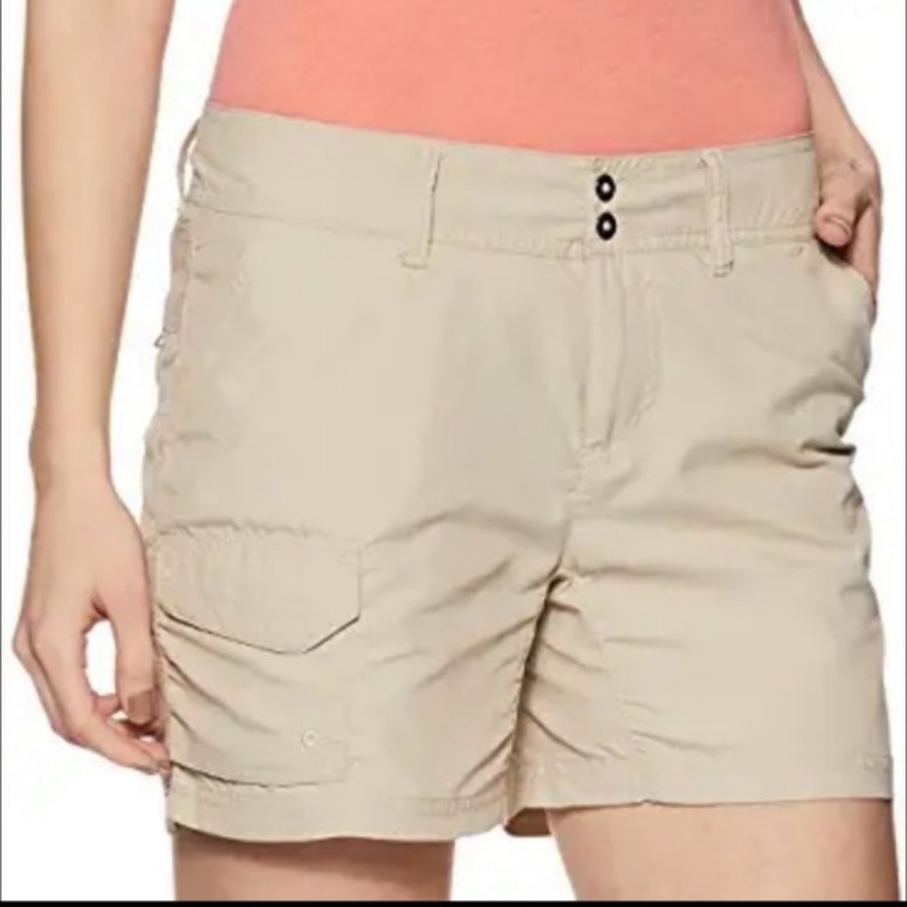 Columbia Omni Shield Tan Nylon Cargo Shorts - Size 4